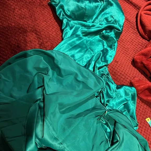 Vintage Blondie Nights Sexy  Hollywood Satin emerald green Runway dress - Picture 10 of 16